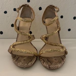 Guess strappy heeled sandal